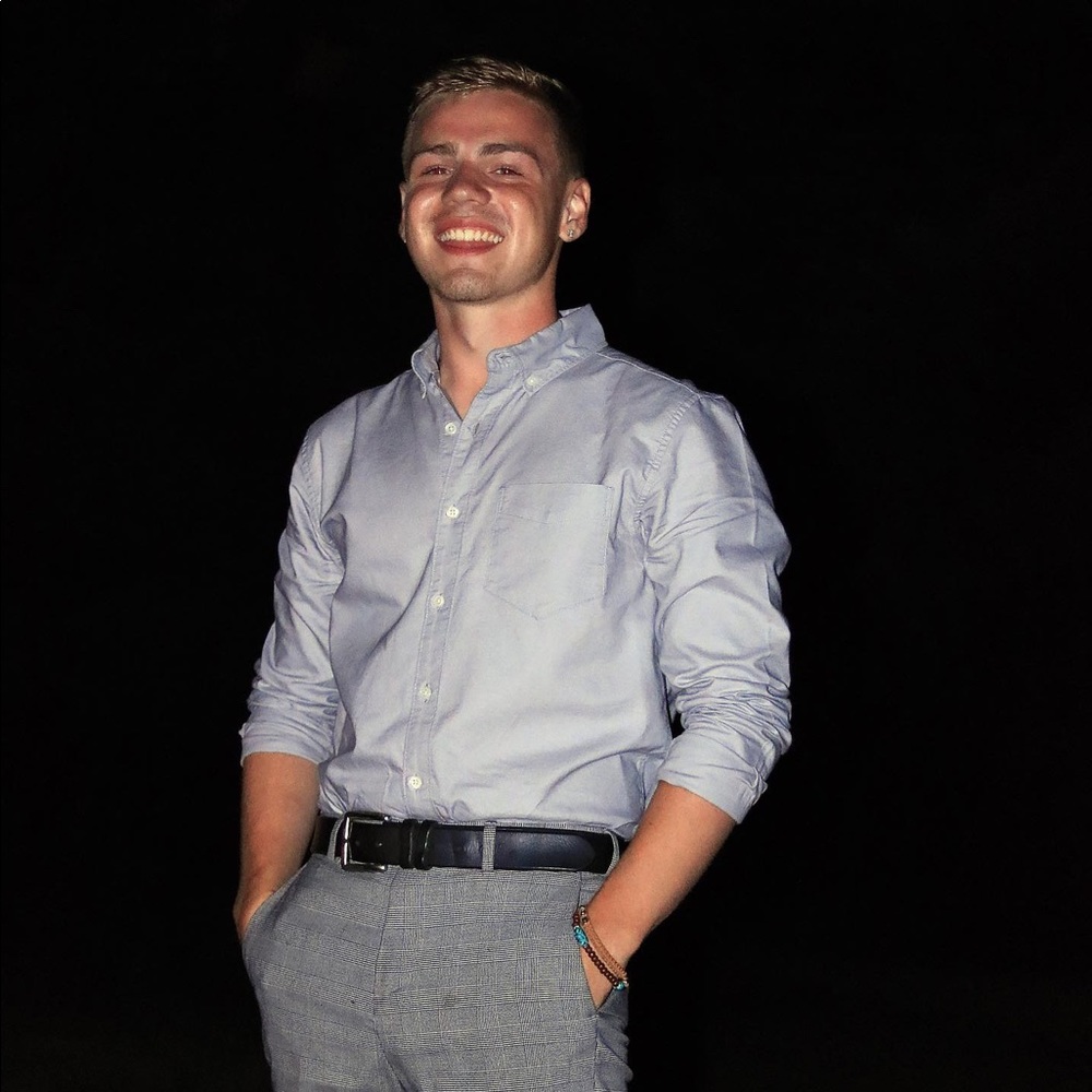 Meet your Posher, Nicholas